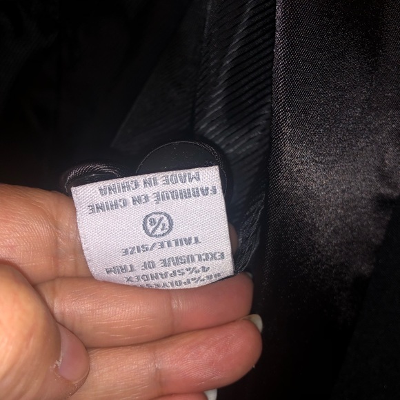 Black blazer with satin lapels - Picture 4 of 6